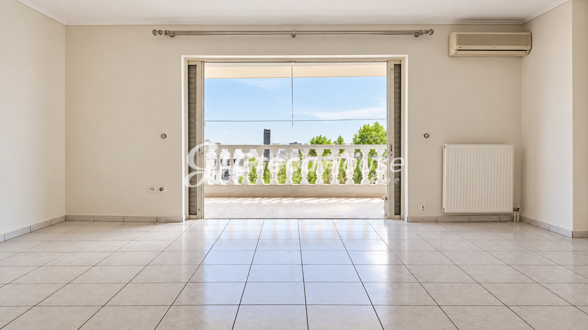 apartment in Vironas — Photo 11 of 12