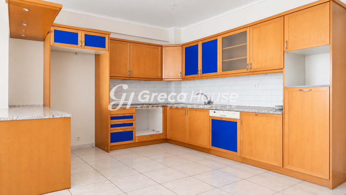 apartment in Vironas — Photo 4 of 12